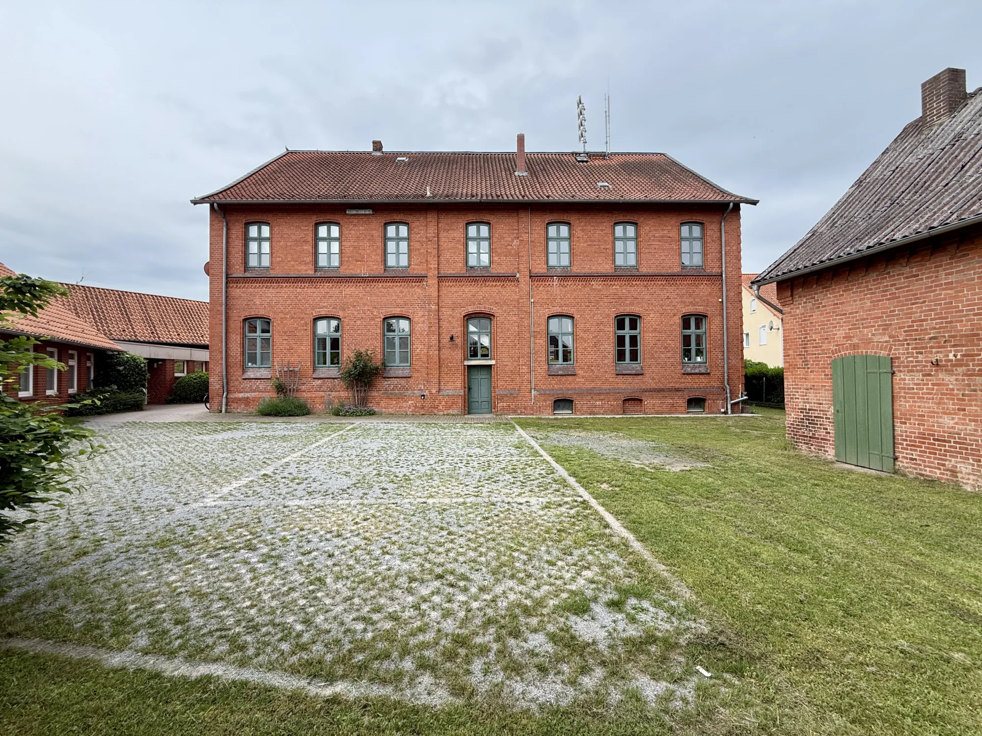 Außengelände Dorfgemeinschaftshaus